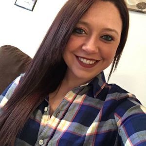 Meet your Posher, Courtney